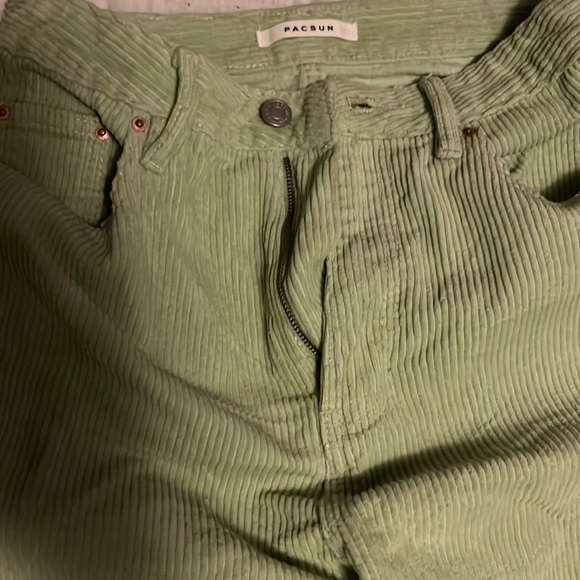 PacSun Green Corduroy Boyfriend Jeans - Picture 3 of 3